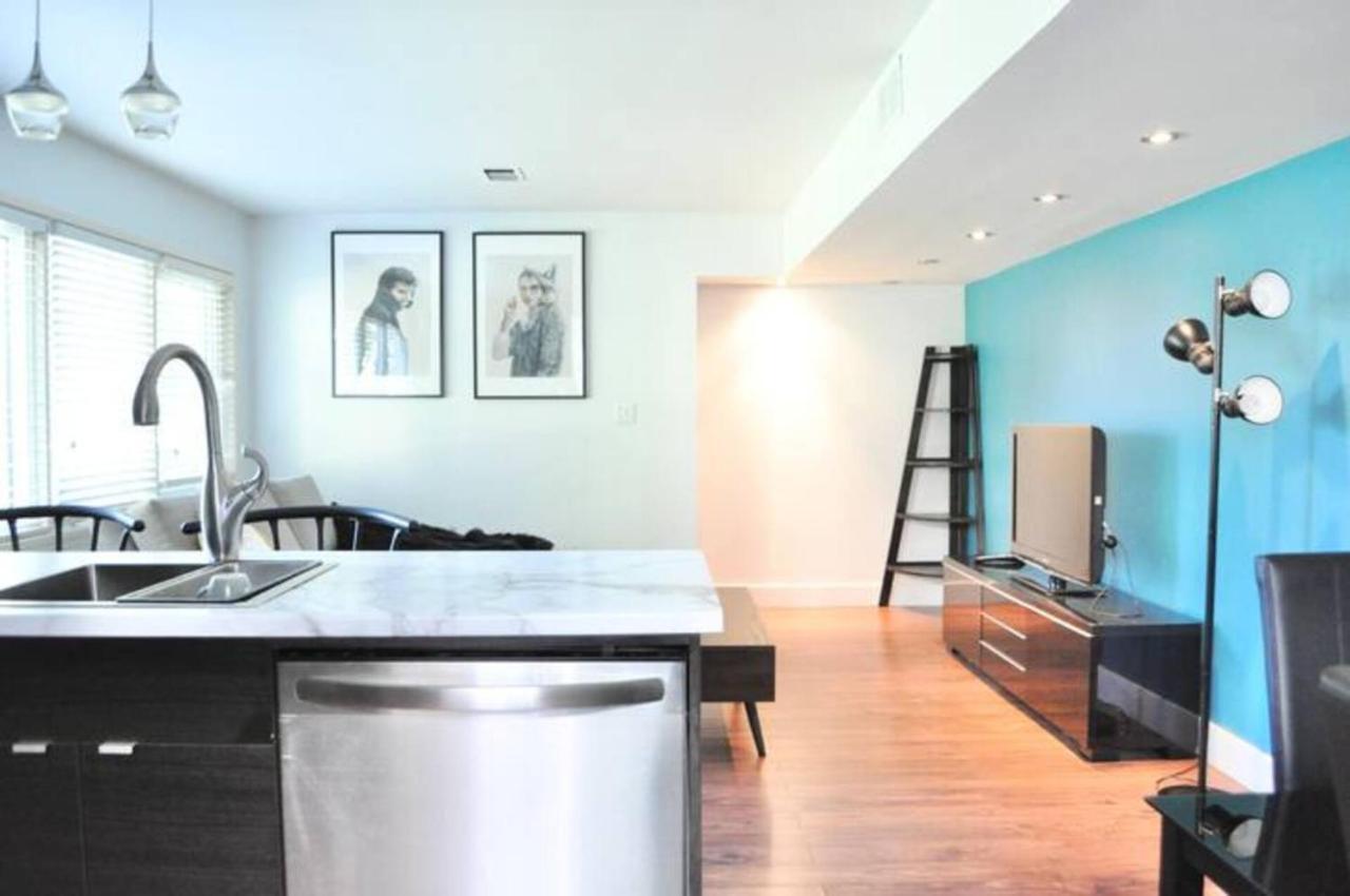 Cozy 1 Bd Suite Centrally Located 北温哥华 外观 照片